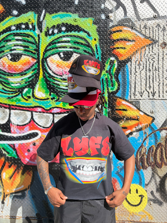 Smilez Tee